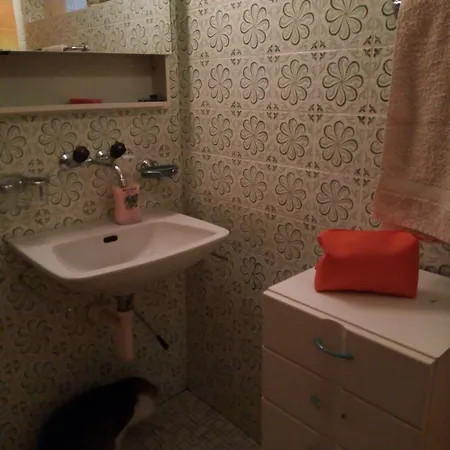 Maison d'hôtes Gastzimmer Fuer Uebernachtung гостевая комната
