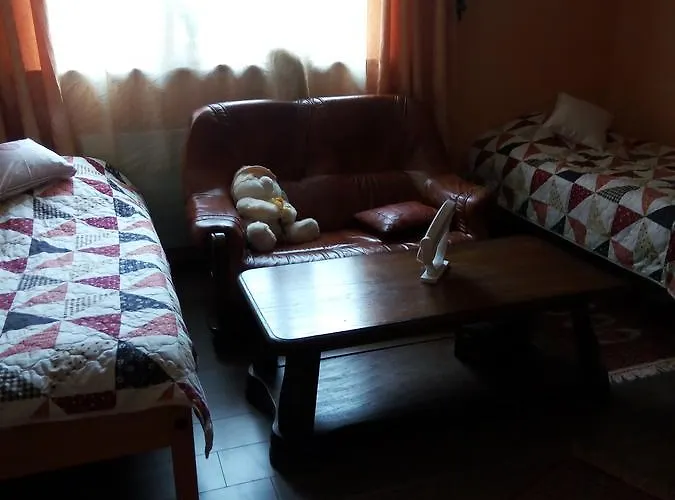 Vendégház Gastzimmer Fuer Uebernachtung гостевая комната *